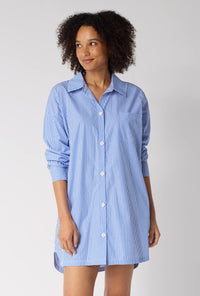 A Lady Wearing French Stripe High Low Woven Supersoft Cotton Poplin Boyfriend Shirt in a front view pose