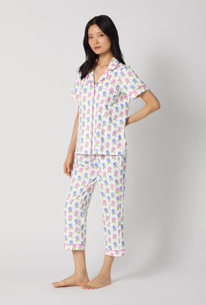 A lady wearing Cottage Parlor Short Sleeve Classic Stretch Jersey Cropped Pj Set looking front