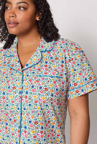 A closeup of A lady wearing plus size Multi-Color and Pink Short Sleeve Classic Woven Cotton Poplin Cropped Pj Set