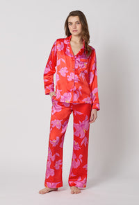 A lady wearing Red Long Sleeve Classic Washable Silk Pj Set front view