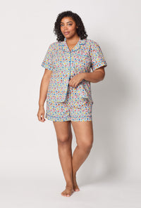 A lady wearing plus size Multi-Color and Pink Short Sleeve Classic Woven Cotton Poplin Shorty Pj Set front view