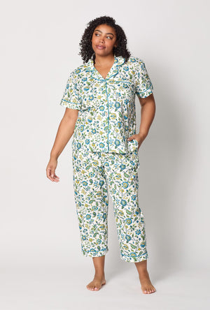 A lady wearing plus size White Short Sleeve Classic Woven Tana Lawn® Cropped Pj Set Made With Liberty Fabric front view