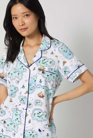 A lady wearing Treasure Hunt Short Sleeve Classic Shorty Stretch Jersey Pj Set closer look