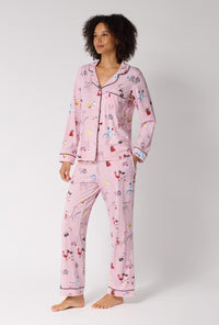 A Lady Wearing J'adore Paris Long Sleeve Classic Stretch Jersey Pj Set in a side angled pose