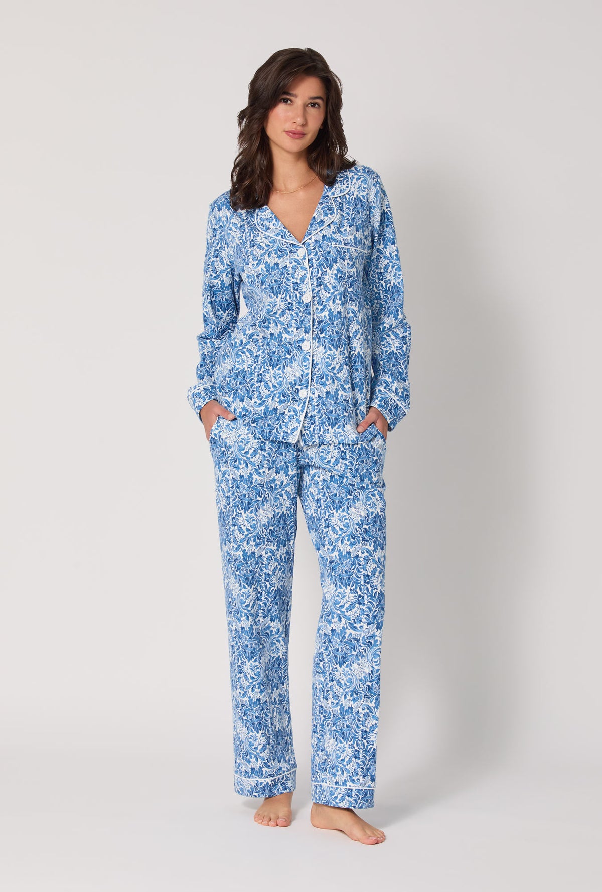 A Lady wearing Dreamy Damask Long Sleeve Classic Stretch Jersey Pj Set
