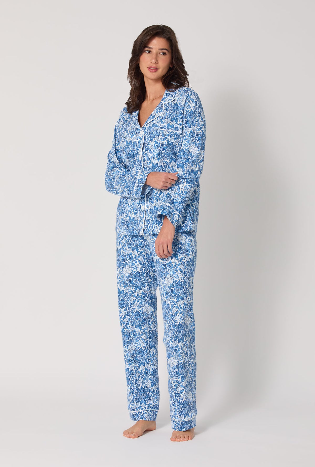 A Lady wearing Dreamy Damask Long Sleeve Classic Stretch Jersey Pj Set