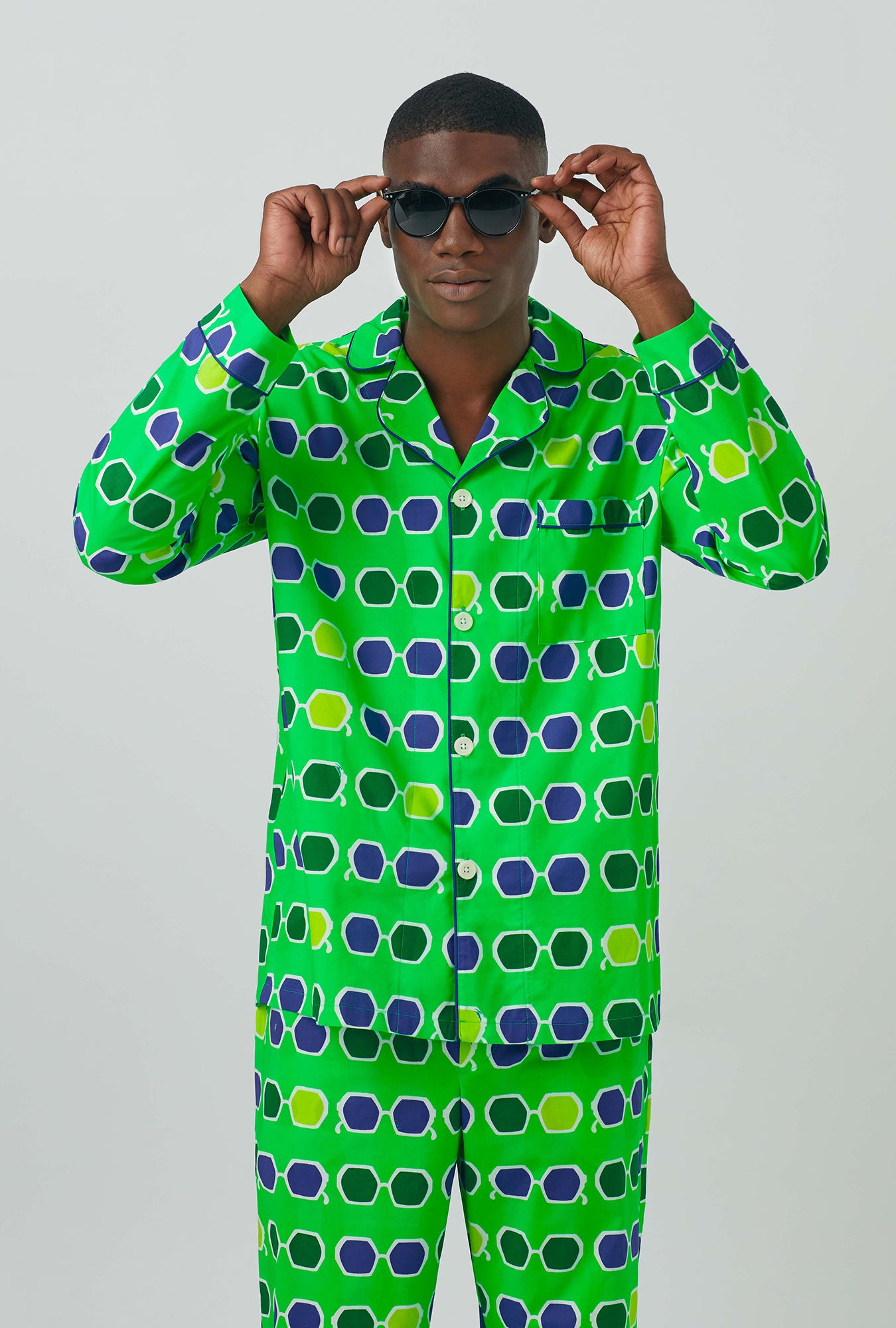 A man wearing Long Sleeve Classic Stretch Jersey PJ Set with Sunglasses print
