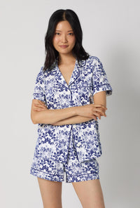 A lady wearing Under The Sea Short Sleeve Classic Shorty Stretch Jersey Pj Set closer look