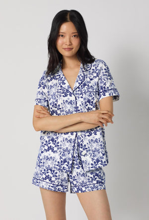 A lady wearing Under The Sea Short Sleeve Classic Shorty Stretch Jersey Pj Set closer look