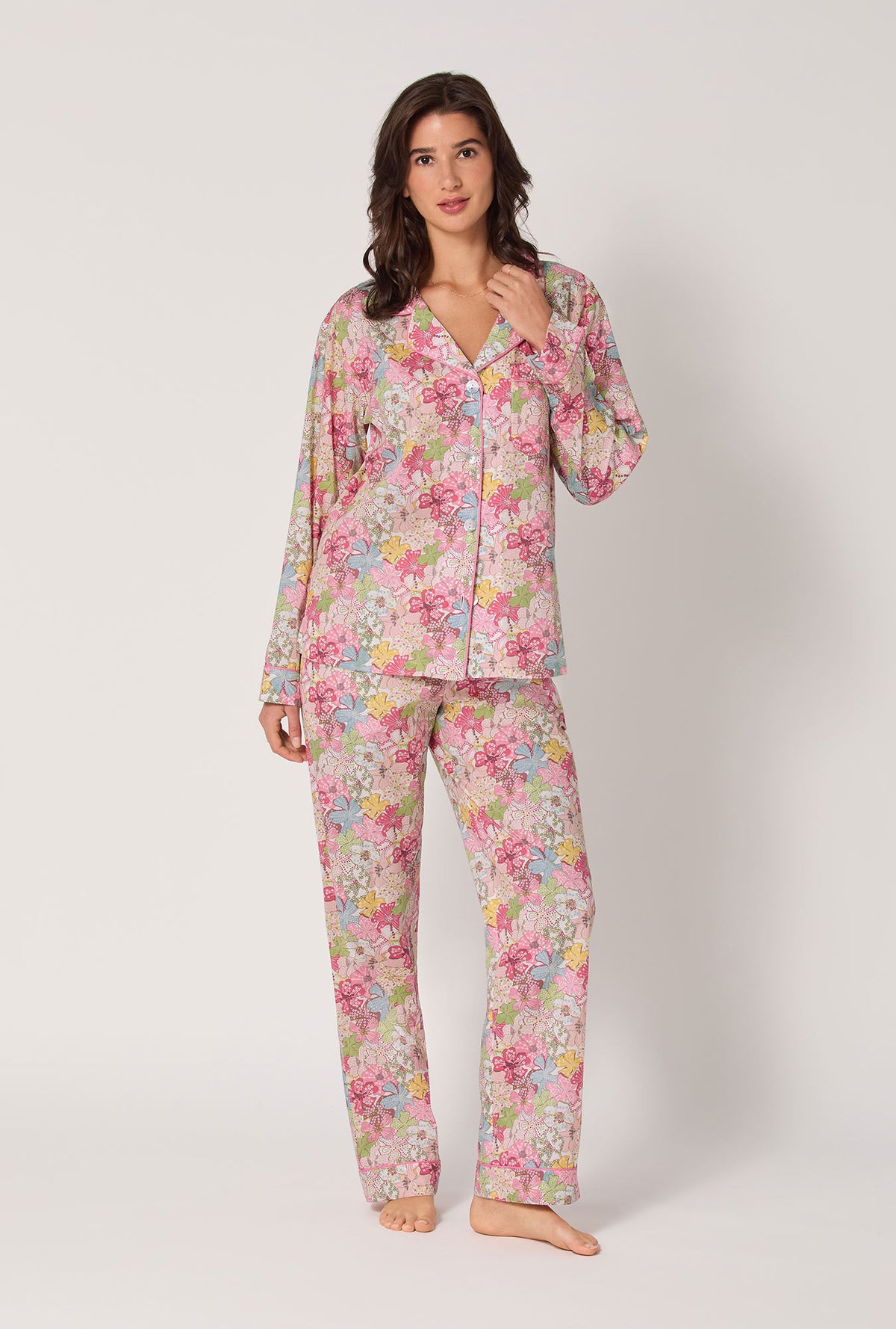 A lady wearing Mauvey Long Sleeve Classic Woven Tana Lawn® Pj Set Made With Liberty Fabric