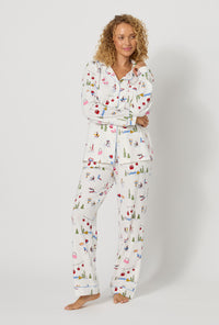 A lady wearing Snow Much Fun Long Sleeve Classic Stretch Jersey Pj Set looking side