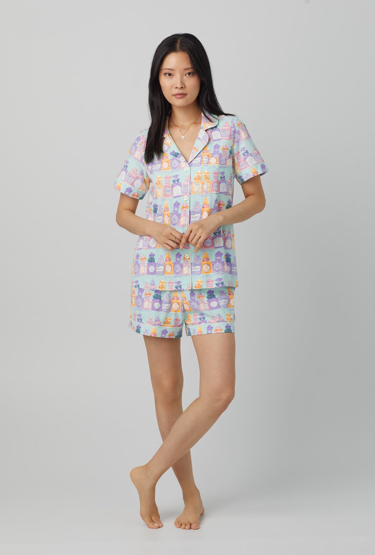 A lady wearing short sleeve classic stretch jersey pj set with perfect scents print