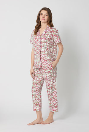 A lady wearing Olivia Short Sleeve Classic Woven Cotton Poplin Cropped Pj Set