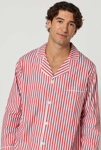 A man wearing Red Signature Stripe Men's Long Sleeve Classic Woven Cotton Sateen Pj Set closer look