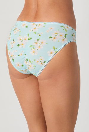A lady wearing Magnolia Breeze Stretch Jersey Bikini Underwear
