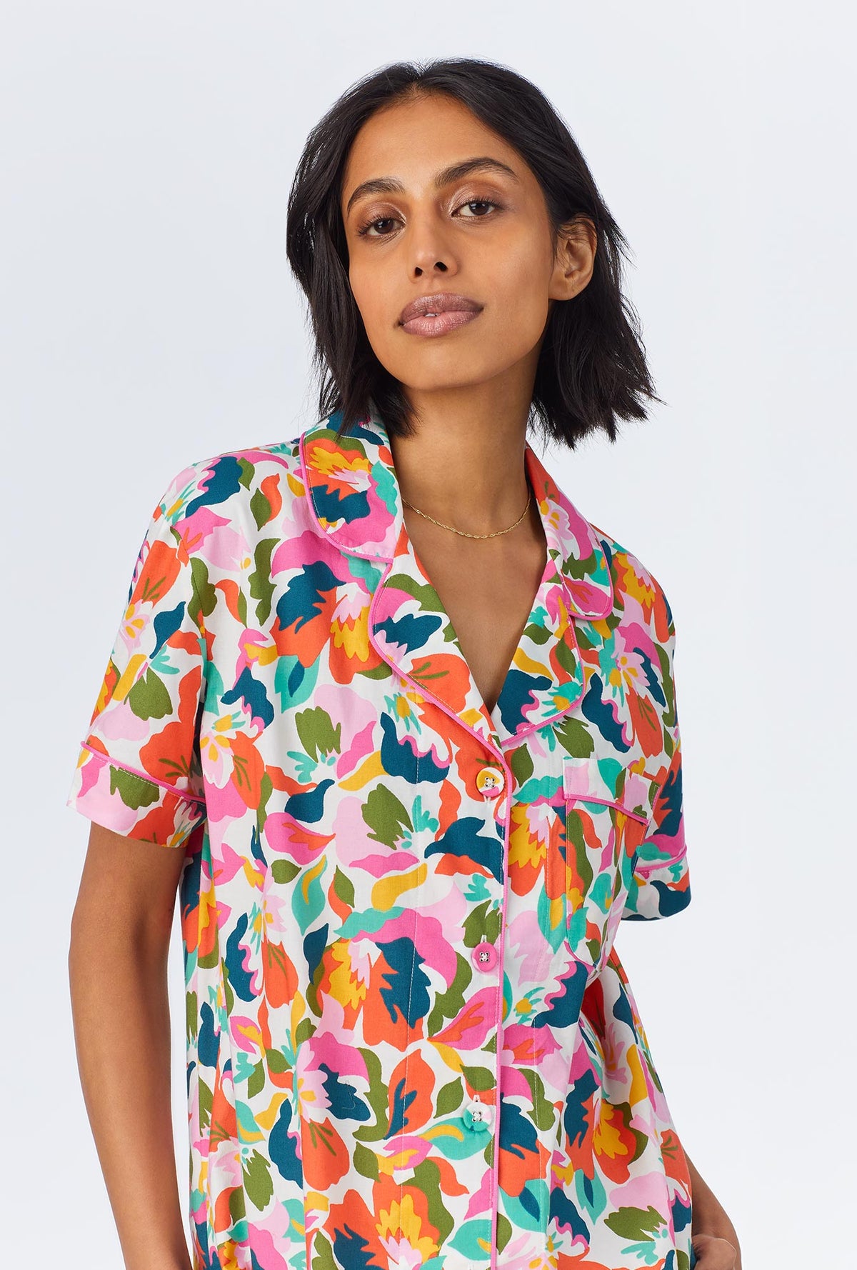 A lady wearing Lucia Short Sleeve Classic Woven Cotton Poplin Cropped PJ Set
