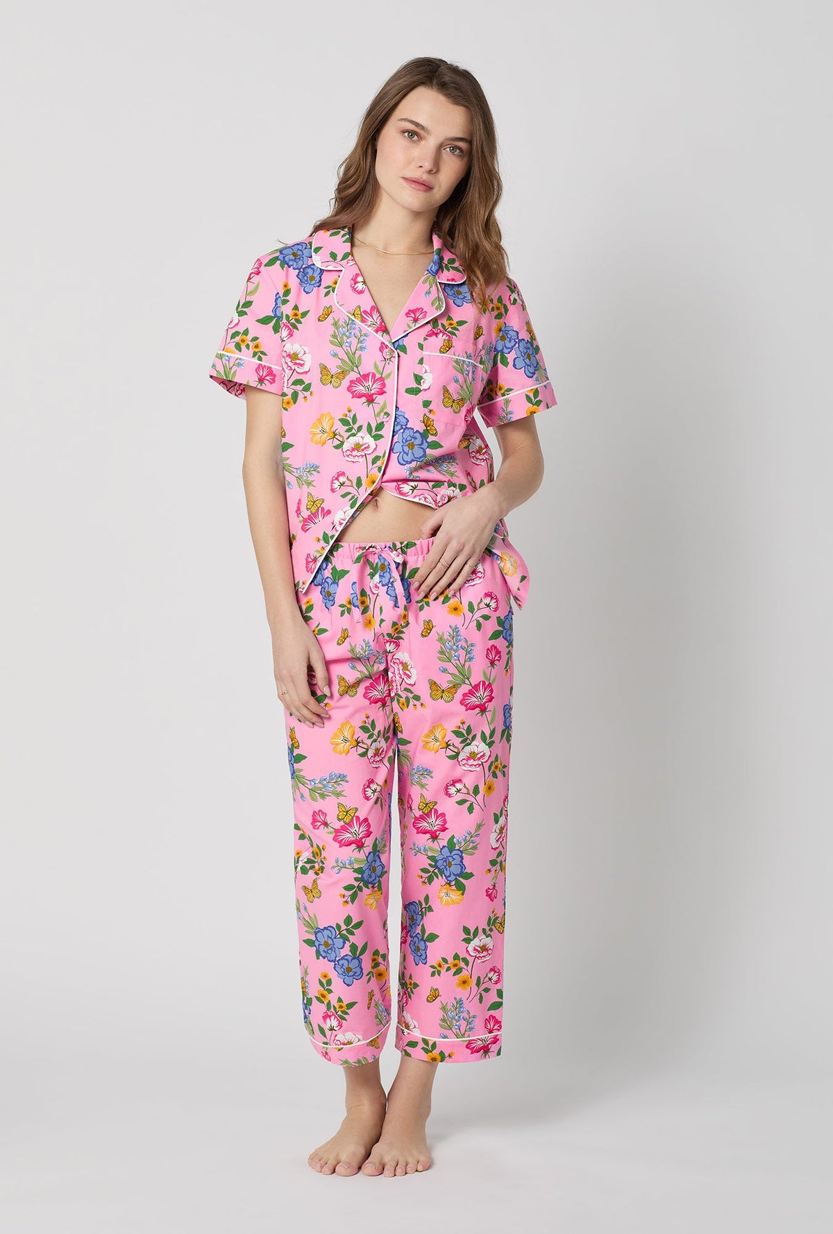 A lady wearing Pink Short Sleeve Classic Woven Cotton Poplin Cropped Pj Set front view