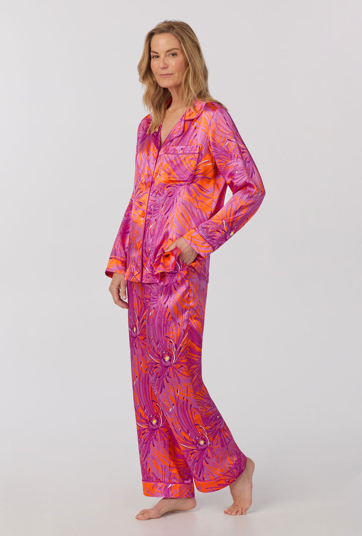 A lady wearing long Sleeve Classic Washable Silk PJ Set with  Fuji Mums print