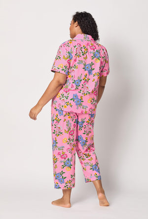 A lady wearing plus size Pink Short Sleeve Classic Woven Cotton Poplin Cropped Pj Set back view