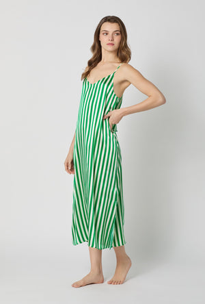 A lady wearing Green and  White Woven Washable Silk Chemise side view