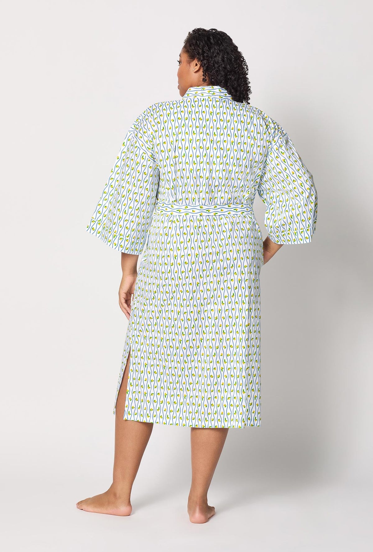 A lady wearing plus size White Woven Cotton Poplin Kimono Robe back view
