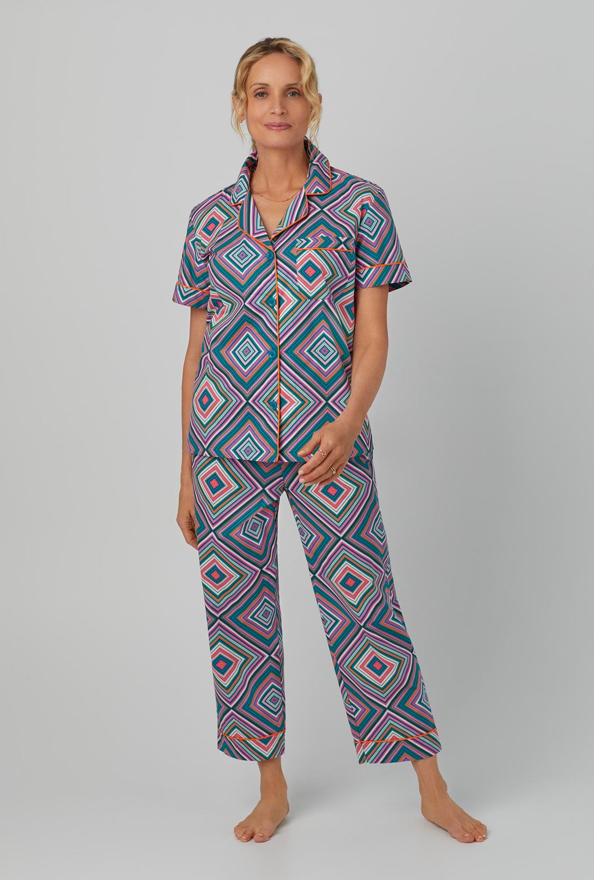 A lady wearing Short Sleeve Classic Woven Cotton Poplin Cropped PJ Set with diamond geo print