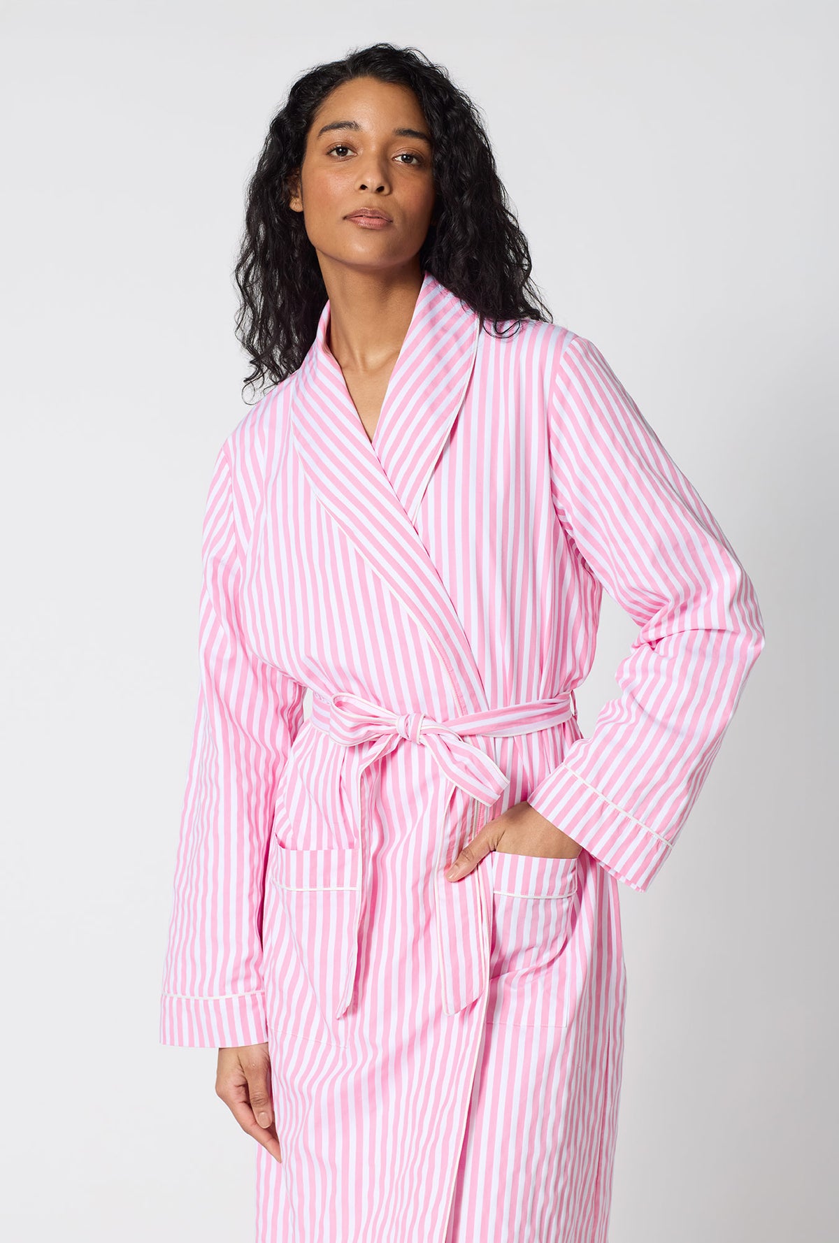 A Lady Wearing Pink Signature Stripe Lined Woven Cotton Sateen Robe posing front view with a medium close up shot