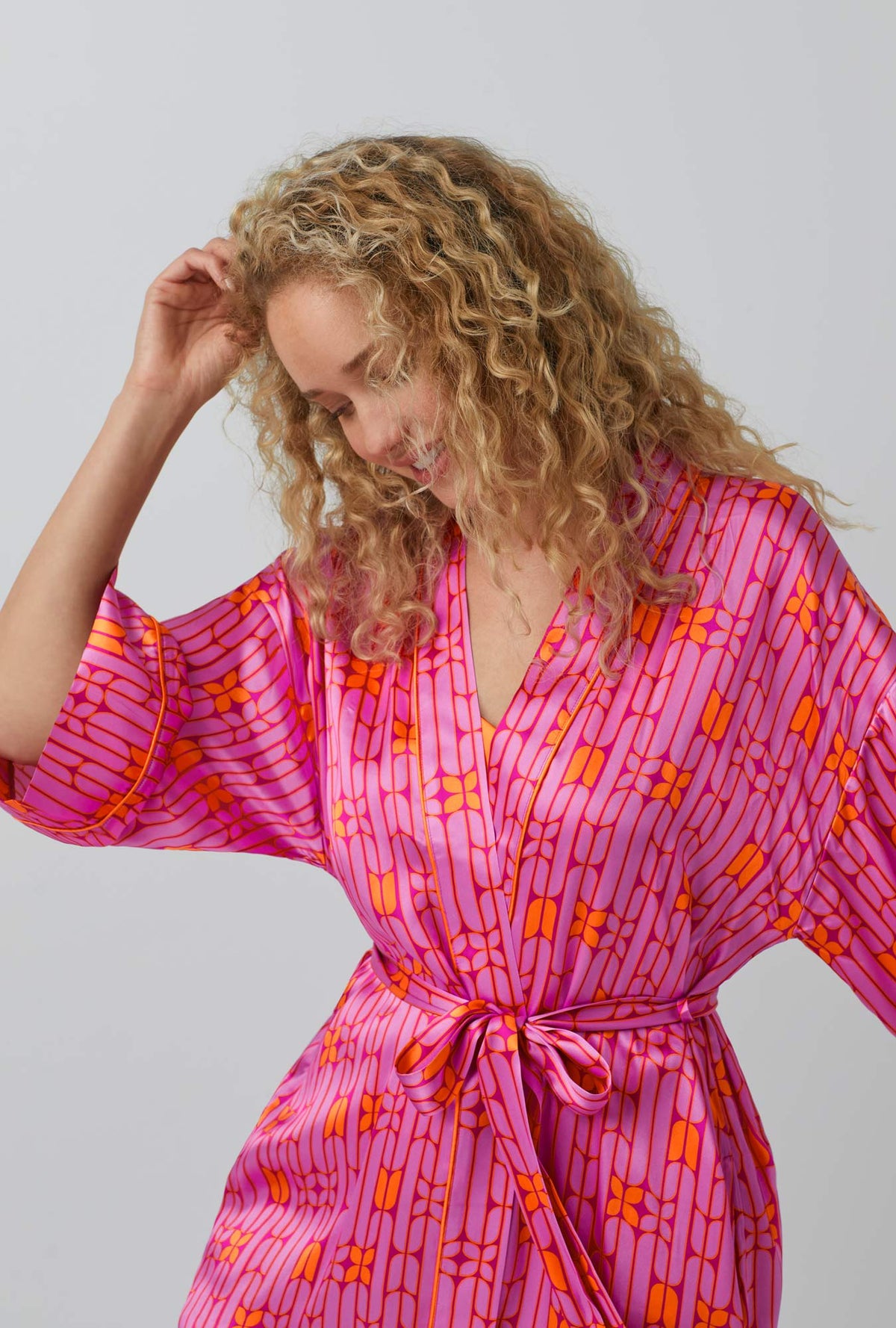 A lady wearing Wallpaper Geo Banded Collar Washable Silk Robe