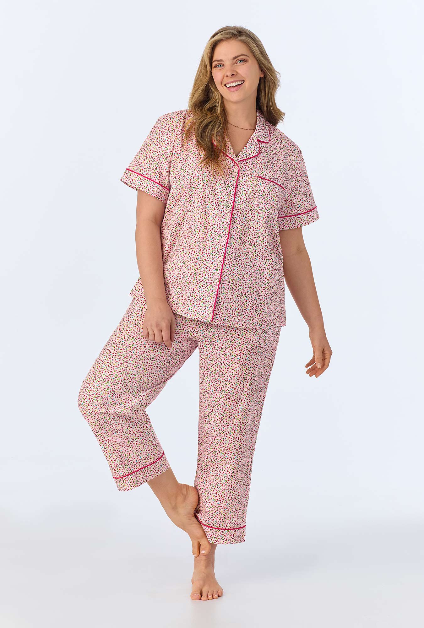 A lady wearing Willow Ditsy Short Sleeve Classic Woven Cotton Poplin Cropped PJ Set