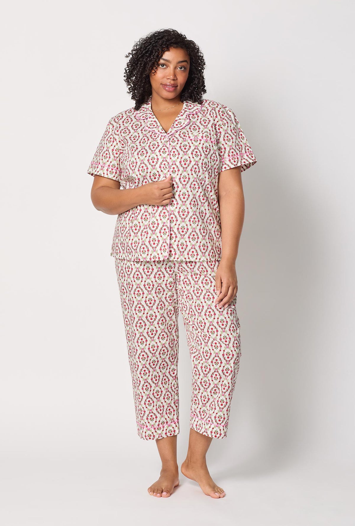 A lady wearing plus size Olivia Short Sleeve Classic Woven Cotton Poplin Cropped Pj Set
