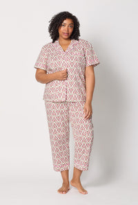 A lady wearing plus size Olivia Short Sleeve Classic Woven Cotton Poplin Cropped Pj Set