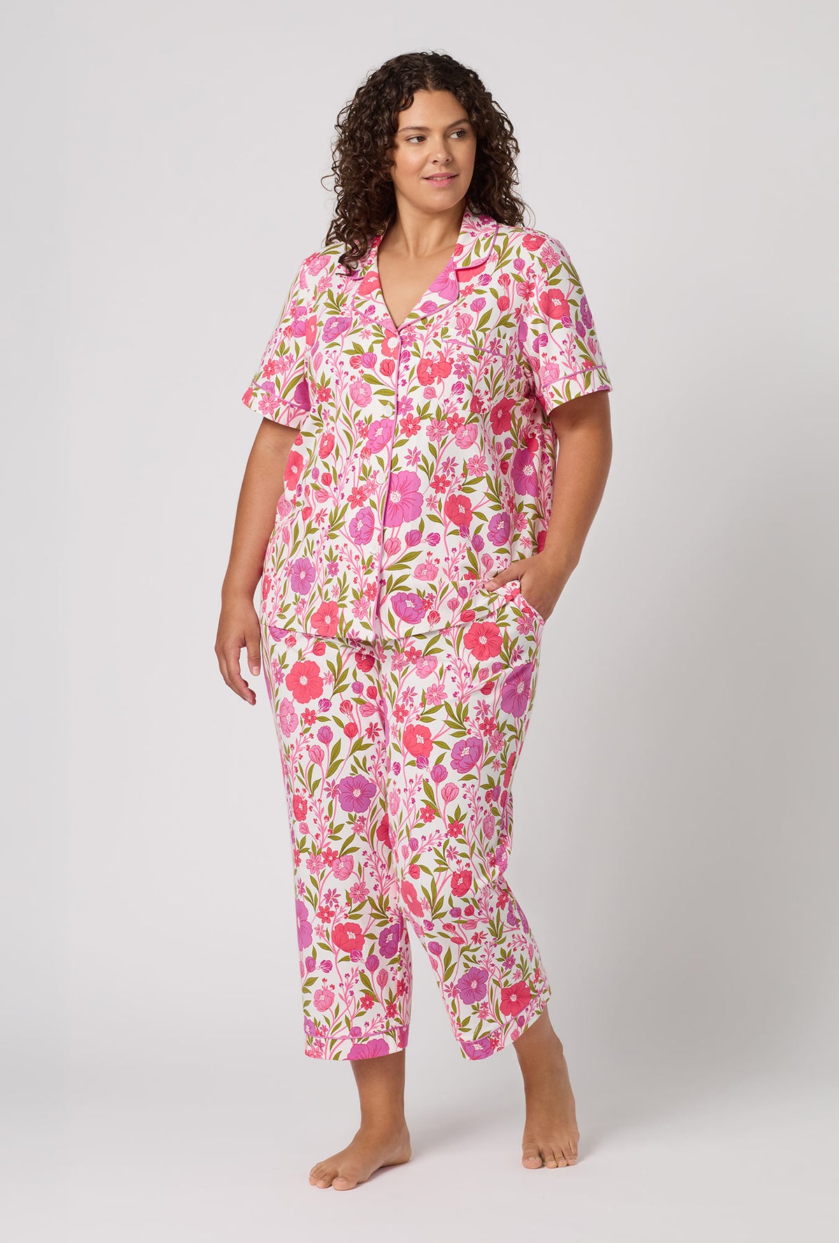 A Lady Wearing Plus Size Josephine Short Sleeve Classic Stretch Jersey Cropped Pj Set