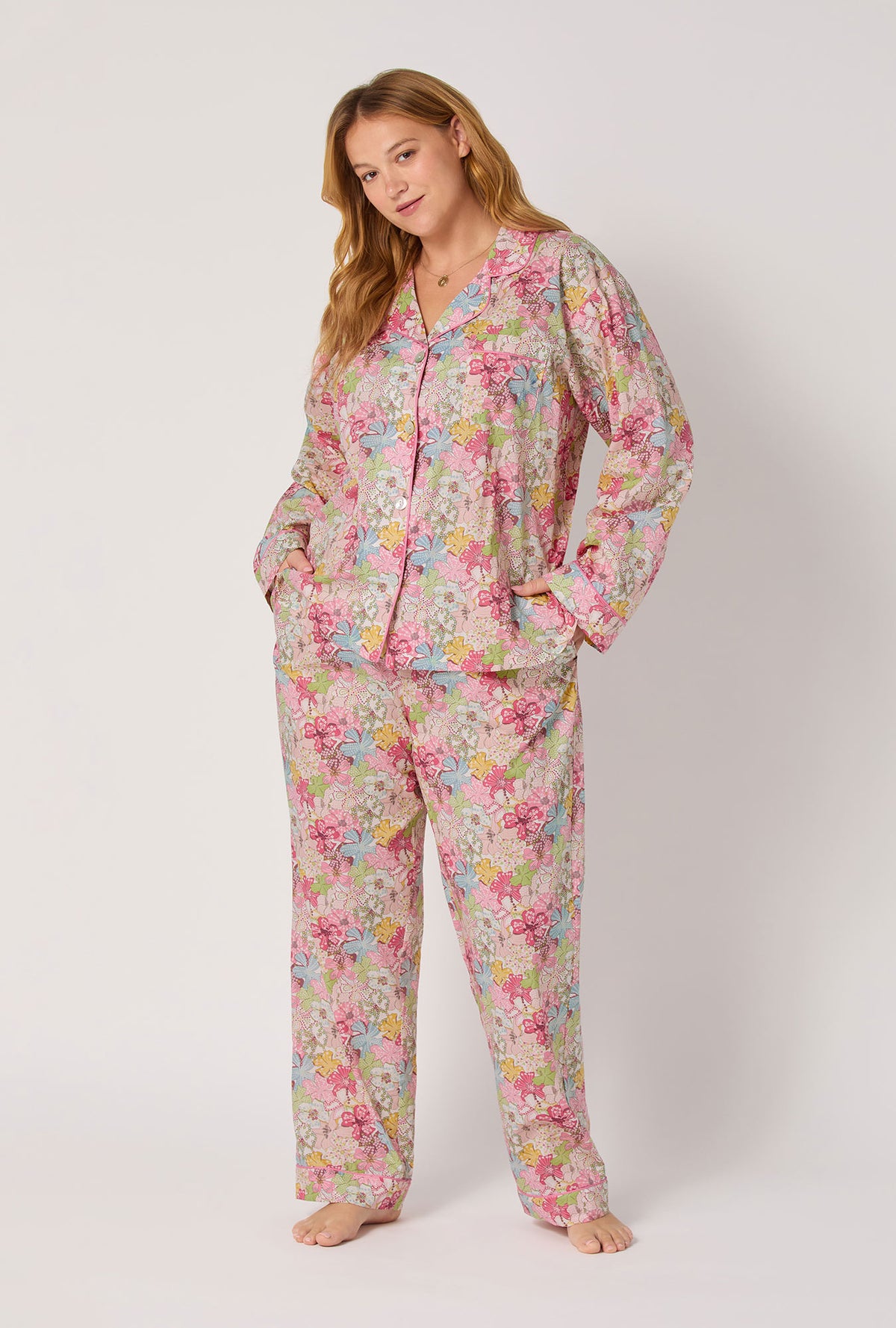 A lady wearing Mauvey Long Sleeve Classic Woven Tana Lawn® Plus Pj Set Made With Liberty Fabric