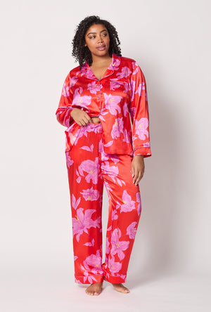 A lady wearing plus size Red Long Sleeve Classic Washable Silk Pj Set front view